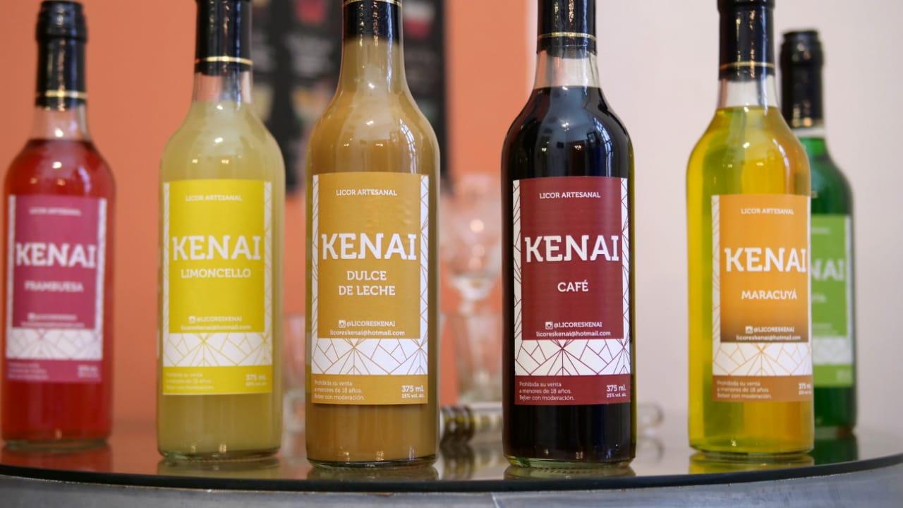 Licores KENAI