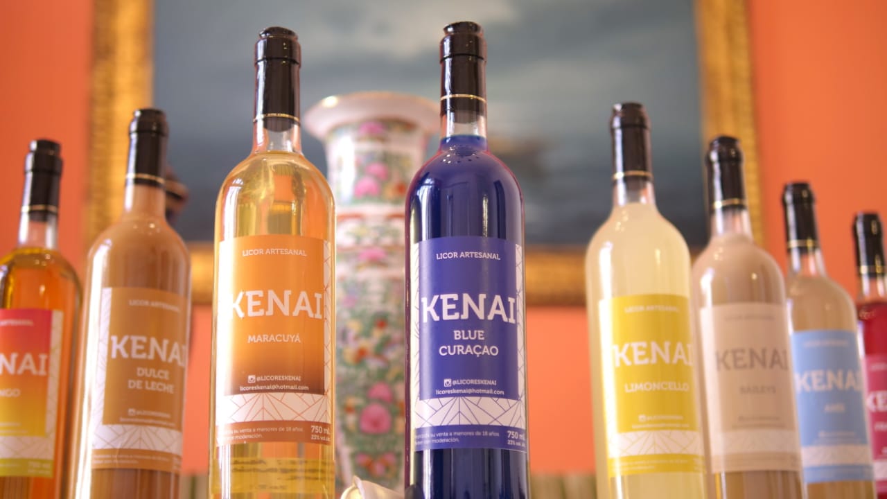 Licores KENAI